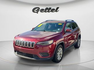 Used 2021 Jeep Cherokee Latitude FWD video 2