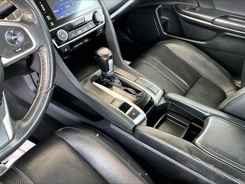 Used 2018 Honda Civic EX-L image 15