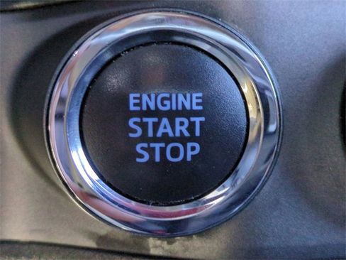 Used 2019 Toyota Tacoma TRD Sport image 29