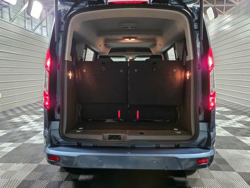 Used 2020 Ford Transit Connect XLT image 10