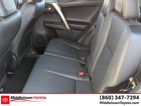 Used 2013 Toyota RAV4 Limited image 33
