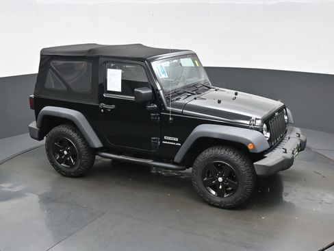 Used 2014 Jeep Wrangler Sport w/ Quick Order Package 24S AWD/4WD image 38