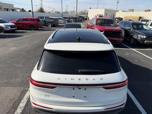 Used 2020 Lincoln Corsair Reserve w/ Equipment Group 201A image 8