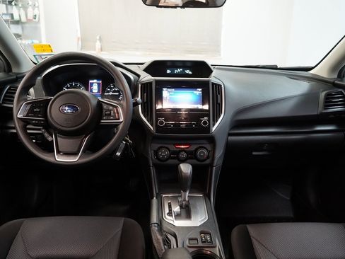 Used 2017 Subaru Impreza 2.0i Premium w/ BSD & Rcta/SRF/Eyesight image 9