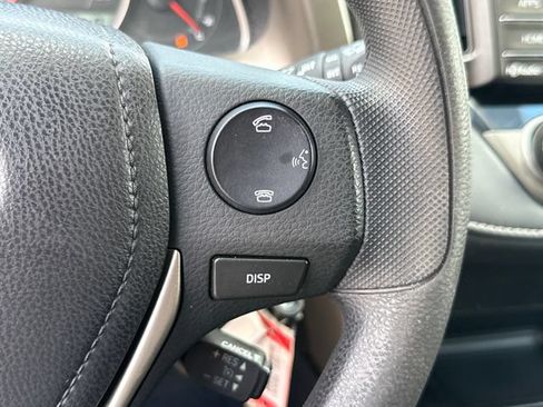 Used 2015 Toyota RAV4 XLE FWD image 17
