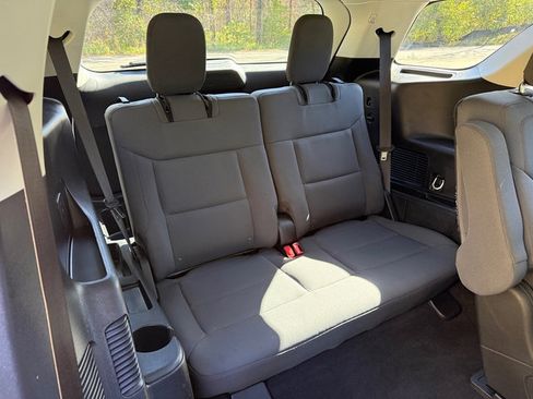 Used 2025 Ford Explorer Active image 20