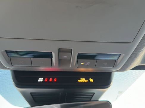 Used 2025 MAZDA CX-30 AWD 2.5 S w/ Preferred Package image 37