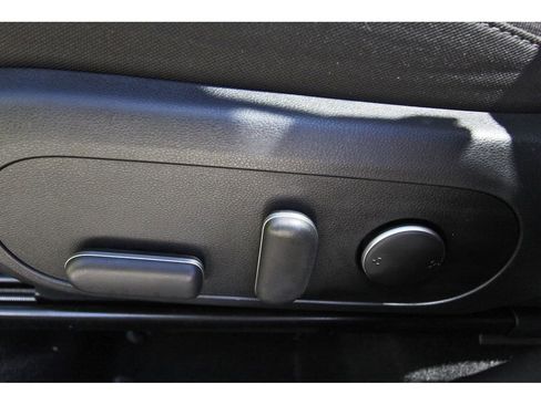 Used 2025 Hyundai Kona SEL image 26