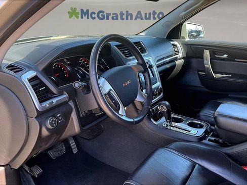 Used 2015 GMC Acadia SLT image 16
