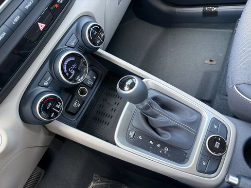 New 2026 Hyundai Venue SEL FWD image 26