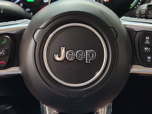 Used 2021 Jeep Wrangler Unlimited Sahara w/ Cold Weather Group AWD/4WD image 48