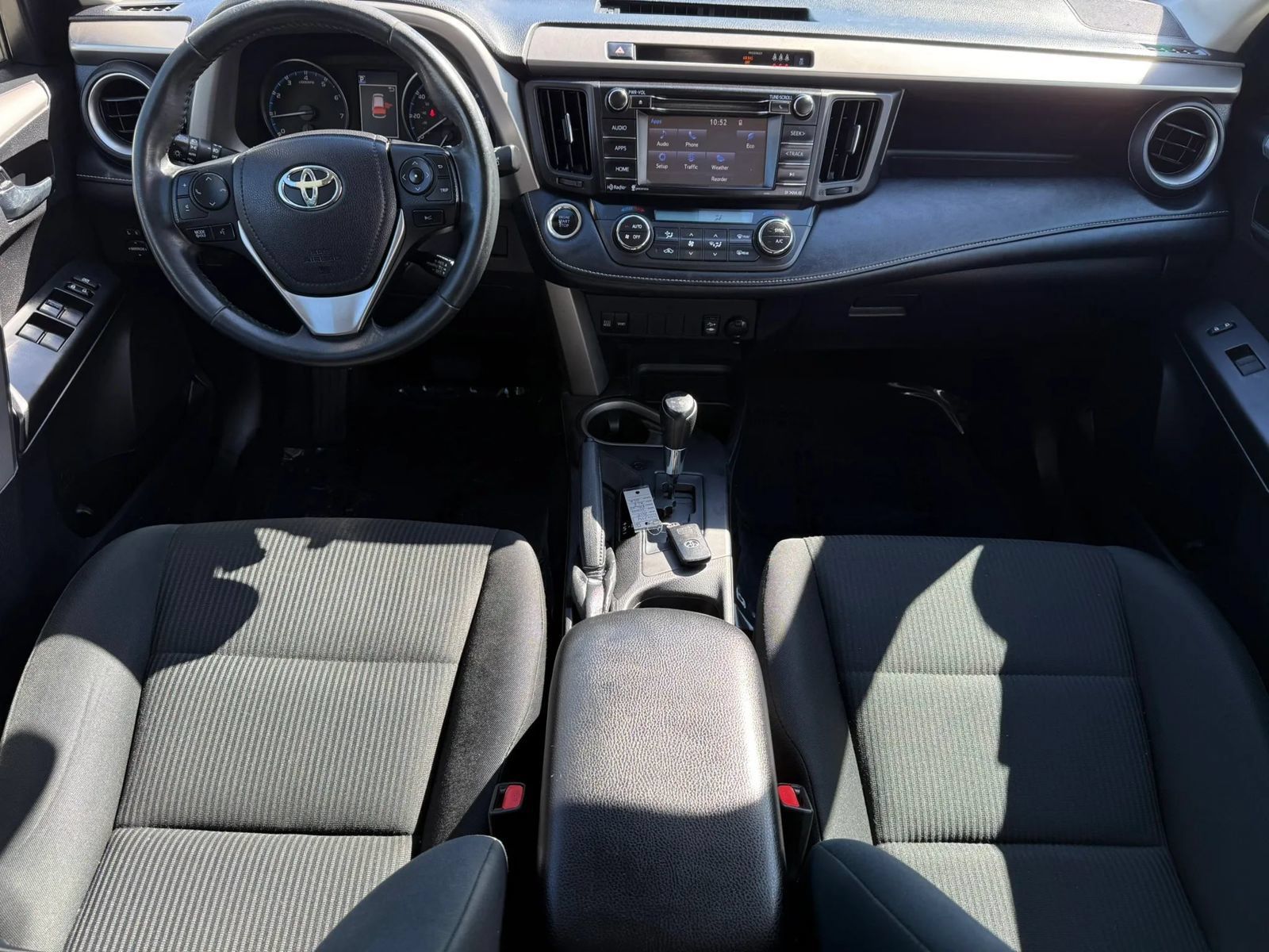 Used 2018 Toyota RAV4 XLE w/ Plus Extra Value Package FWD image 13