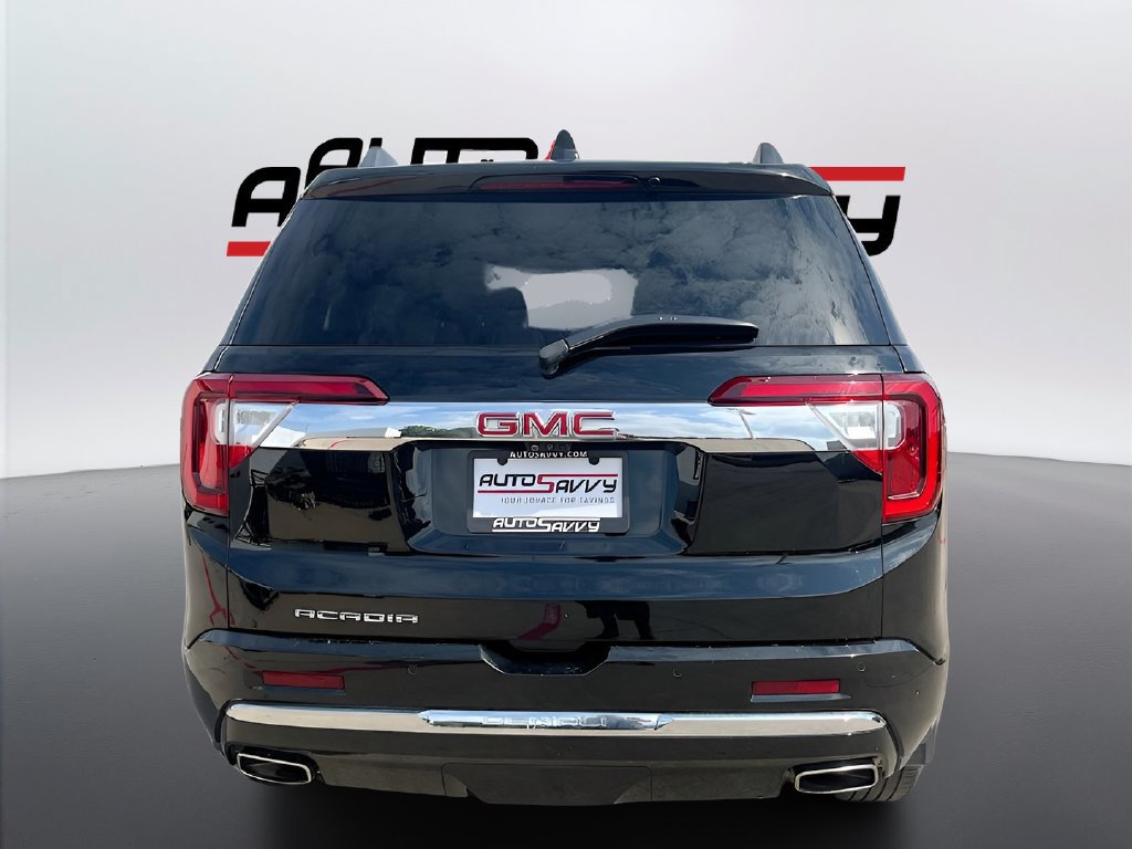 Used 2023 GMC Acadia Denali w/ Black Diamond Edition FWD image 6