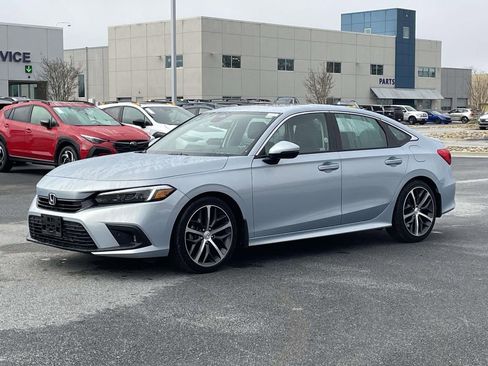 Used 2023 Honda Civic Touring image 25