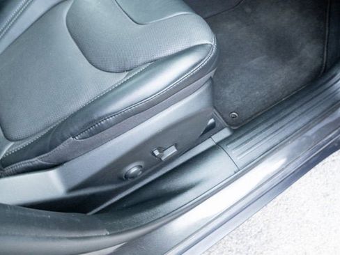 Certified 2023 Jeep Cherokee Altitude Lux w/ Lux Elite Package image 43