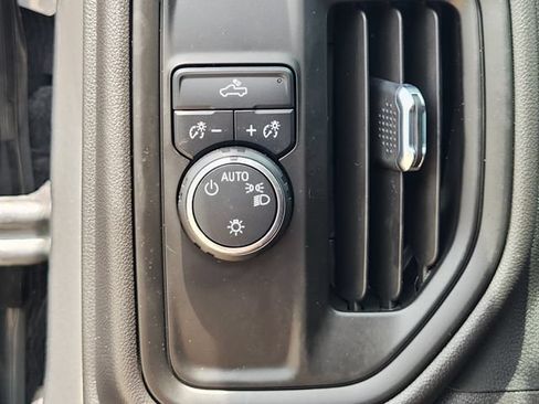 Used 2023 Chevrolet Silverado 1500 Custom RWD image 21