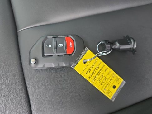 New 2025 Jeep Grand Cherokee L Limited w/ Black Appearance Package image 44