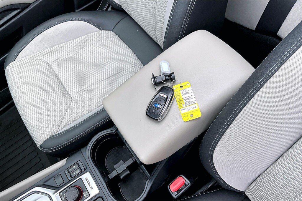 Used 2022 Subaru Forester Premium AWD/4WD image 18