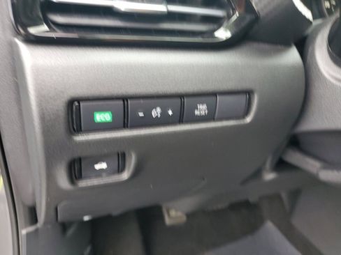 Used 2020 Nissan Sentra S image 19