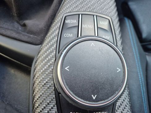 Used 2018 BMW M2 image 15