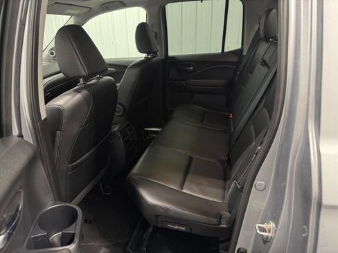 Used 2019 Honda Ridgeline RTL-T image 16
