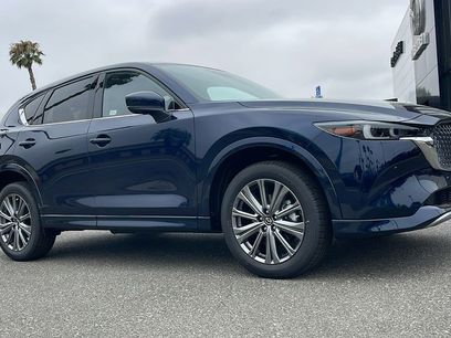 New 2025 MAZDA CX-5 Signature