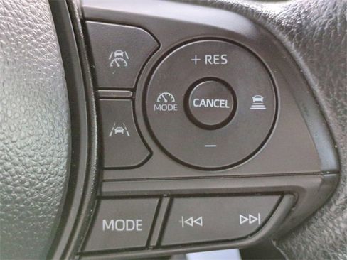 Used 2024 Toyota Corolla LE image 22