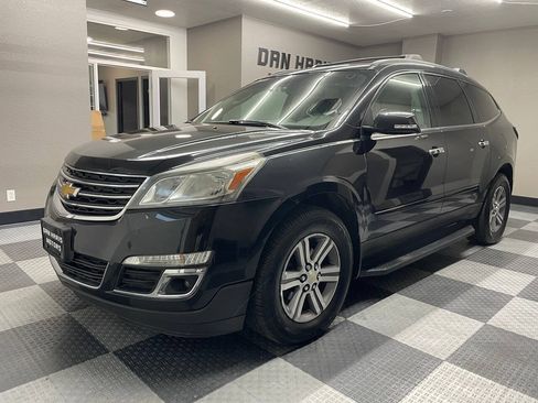 Used 2015 Chevrolet Traverse LT AWD/4WD image 2