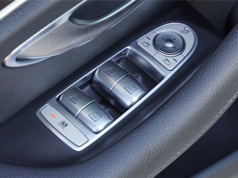 Used 2022 Mercedes-Benz E 450 4MATIC All-Terrain Wagon image 23