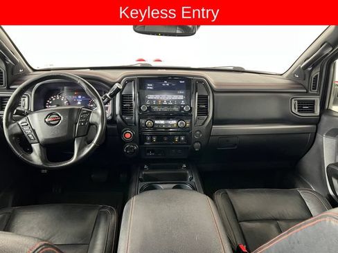 Used 2020 Nissan Titan PRO-4X w/ Pro-4x Convenience Package AWD/4WD image 14