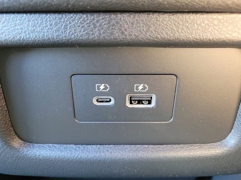 New 2025 Nissan Pathfinder SL image 24