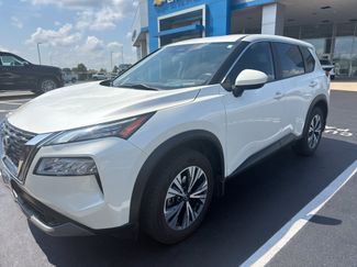 Used 2023 Nissan Rogue SV FWD video 1