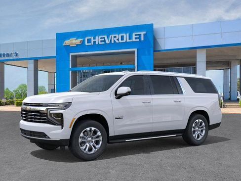 New 2026 Chevrolet Suburban LT w/ Comfort Package image 29