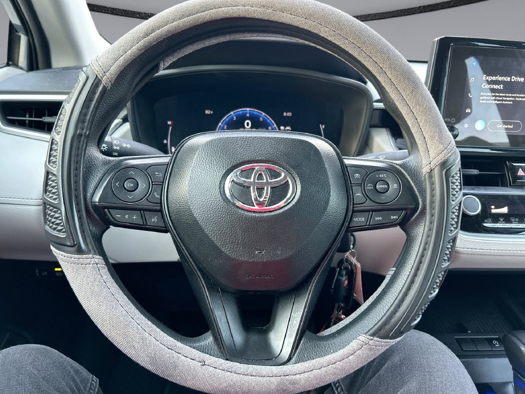 Used 2026 Toyota Corolla Cross L FWD image 14