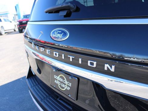 Used 2024 Ford Expedition Max Limited image 21