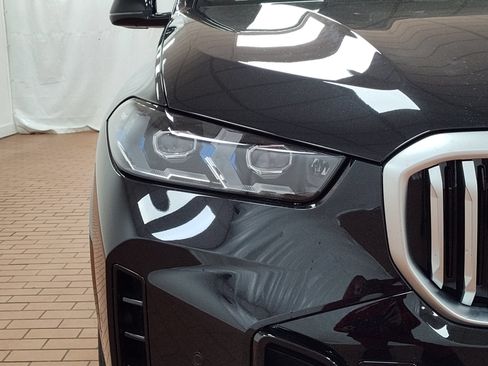 Used 2026 BMW X5 xDrive40i w/ M Sport Package AWD/4WD image 10