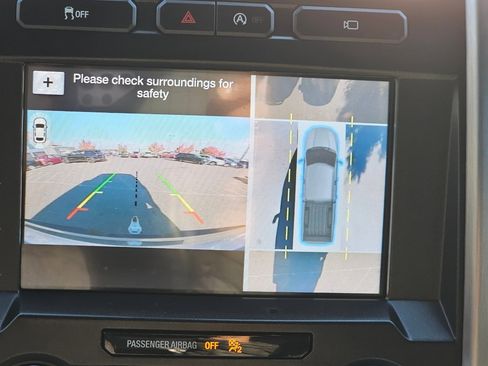 Used 2017 Ford F150 Platinum w/ Technology Package image 13