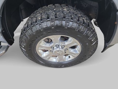 Used 2019 RAM 2500 Big Horn image 34