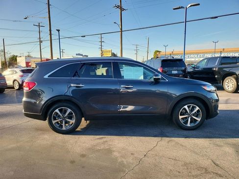 Used 2019 Kia Sorento EX image 28