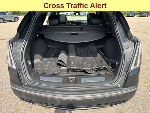 Used 2023 Cadillac XT5 Sportv image 10
