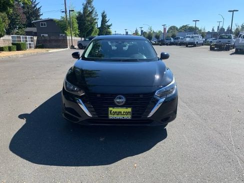 Used 2024 Nissan Sentra SV FWD image 8