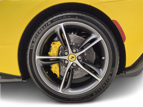 Used 2023 Ferrari 296 GTS image 15