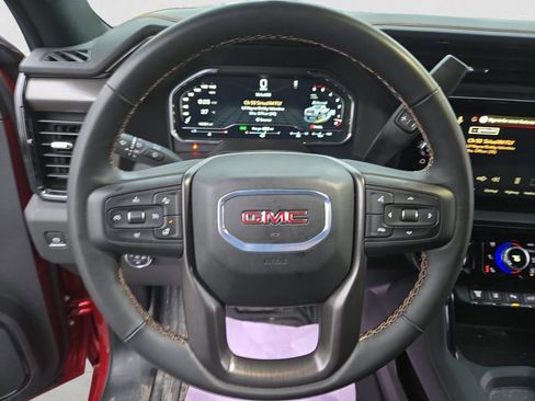 Used 2025 GMC Sierra 2500 AT4 w/ AT4 Premium Plus Package image 13