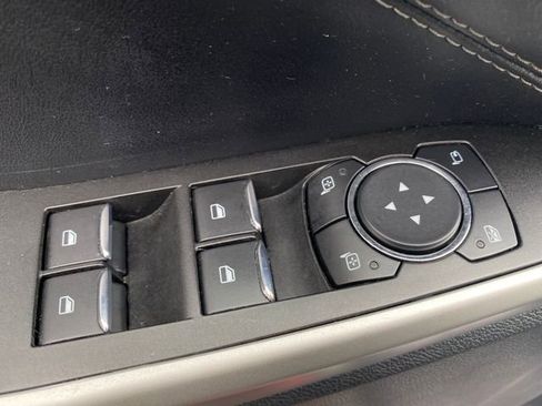 Used 2022 Ford Explorer Limited w/ Class IV Trailer Tow Package image 14