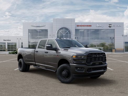 New 2026 RAM 3500 Tradesman AWD/4WD image 6
