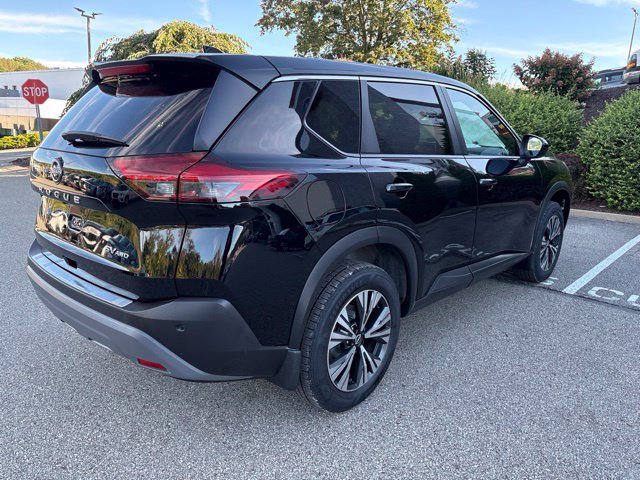 Certified 2023 Nissan Rogue SV AWD/4WD image 5