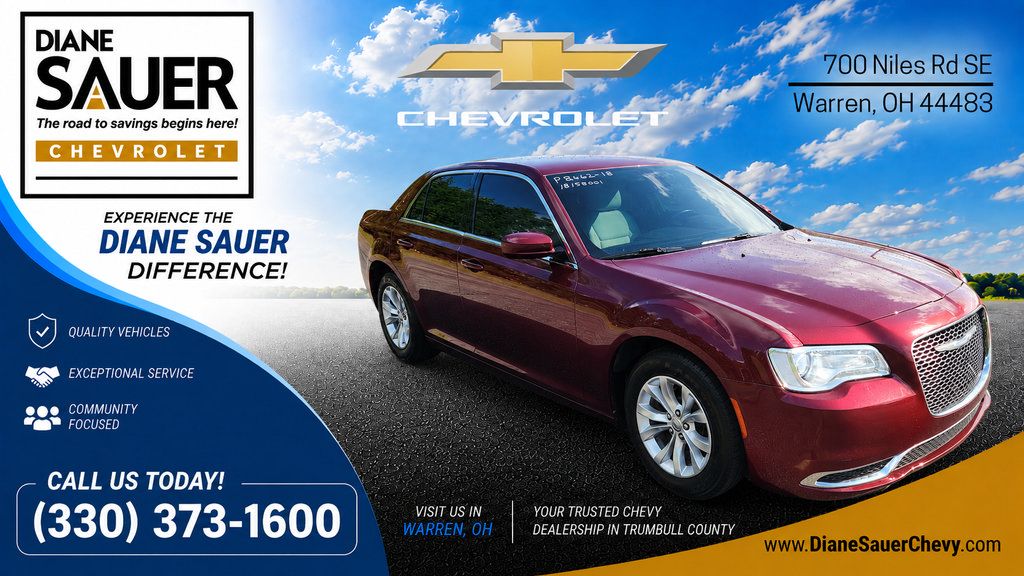 Used 2018 Chrysler 300 Touring RWD image 1