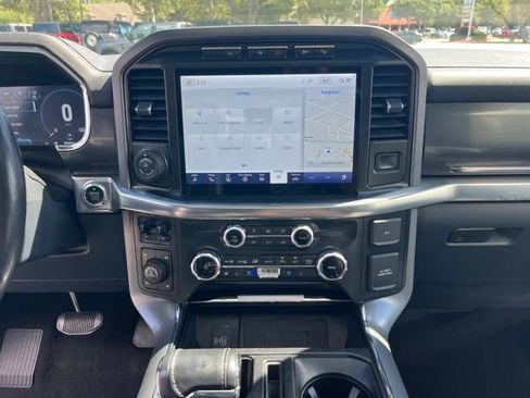 Used 2022 Ford F150 Lariat w/ Equipment Group 502A High image 22