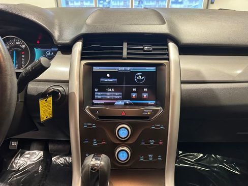 Used 2014 Ford Edge SEL w/ Equipment Group 205A image 10