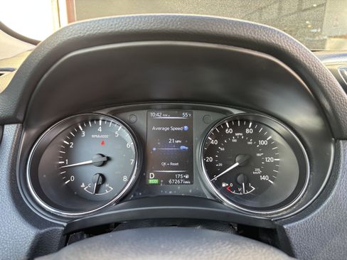 Used 2017 Nissan Rogue S image 26